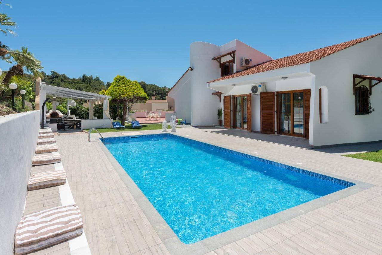 Una Villa Rhodes Ixia  Exteriör bild
